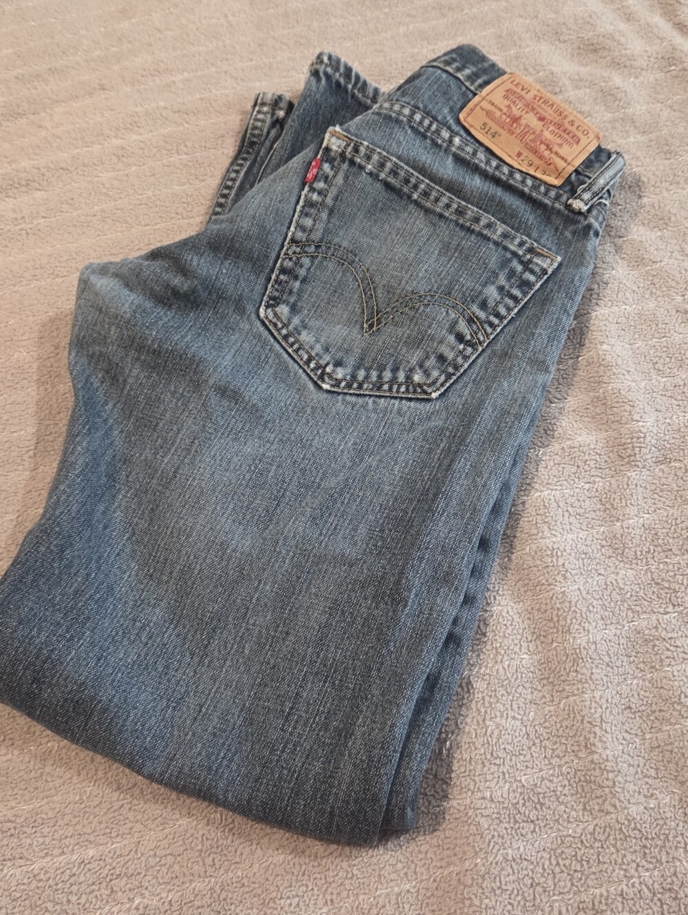 Levi's 514 Slim Straight Jeans MensW29 L30 Medium Wash Distressed Frayed Hem Y2k